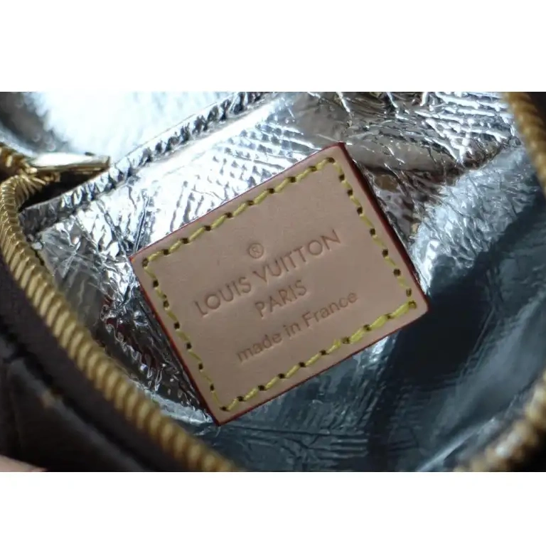 Fashionrepsfam ru Bags 19B570252 LV 0618